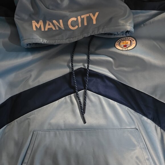 Manchester City sweatshirt - Picture 7 of 7